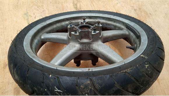 Kymco People S 250 - 300 i.e első kerék