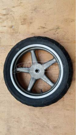 Kymco People S 250 - 300 i.e hátsó kerék - 1/9