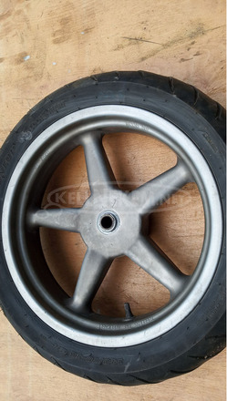 Kymco People S 250 - 300 i.e hátsó kerék - 2/9