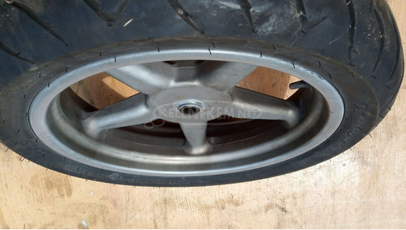 Kymco People S 250 - 300 i.e hátsó kerék - 9/9