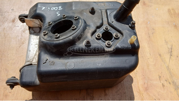 Kymco People S 250 - 300 i.e üzemanyag tank - 2/9