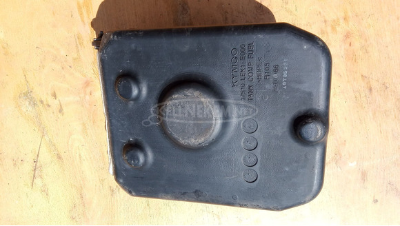 Kymco People S 250 - 300 i.e üzemanyag tank - 8/9