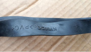 Kymco People S 250 - 300 akkumulátor rögzítő gumi