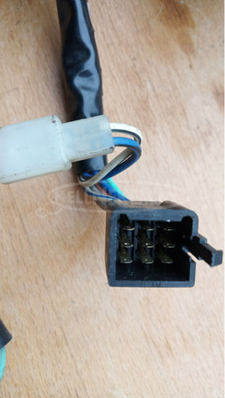 Kymco People S 250 - 300 kormánykapcsoló balos - 8/8