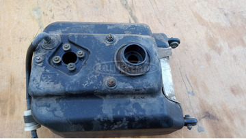 Kymco People S 250 - 300 üzemanyag tank