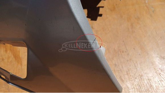 Kymco People S 250 - 300 i.e első idom ezüst sérült - 10/10