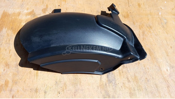 Kymco People S 250 - 300 hátsó kerék feletti sárvédő