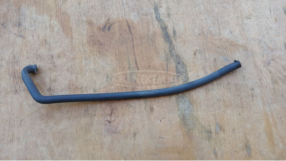 Kymco People S 250 - 300 kartergázcső légszűrő házhoz