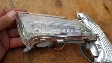 Kymco People S 50 - 300 első irányjelző pár