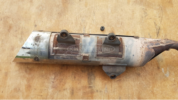 Suzuki Burgman 400 (merci lámpás) kipufogó