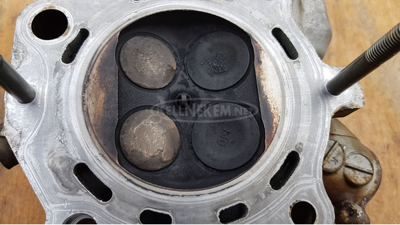 Suzuki Burgman 400 (merci lámpás) hengerfej - 6/10