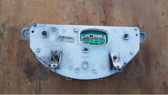 Suzuki Burgman 400 (merci lámpás) km óra