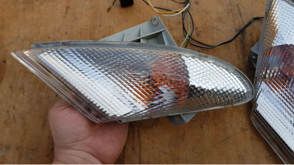 Suzuki Burgman 250 - 400 (merci lámpás) első irányjelző pár - 7/8