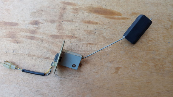 Suzuki Burgman 250 - 400 (merci lámpás) üzemanyag szintjelző - 4/8