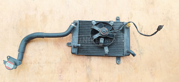 Suzuki Burgman 250 - 400 (merci lámpás) hűtő