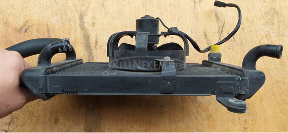 Suzuki Burgman 250 - 400 (merci lámpás) hűtő - 4/9