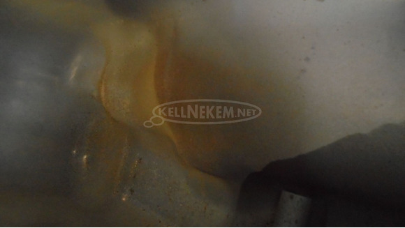 Suzuki Burgman 250 - 400 (merci lámpás) üzemanyag tank