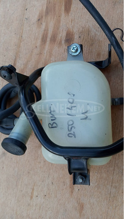 Suzuki Burgman 250 - 400 (merci lámpás) kiegyenlítő tartály