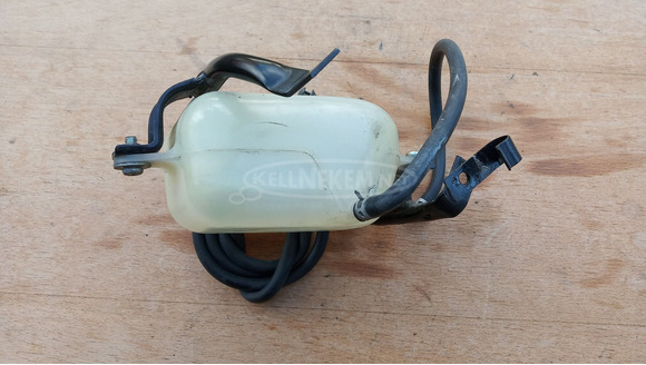 Suzuki Burgman 250 - 400 (merci lámpás) kiegyenlítő tartály