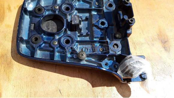 Suzuki Burgman 250 - 400 (merci lámpás) háttámla konzol kék - 7/8