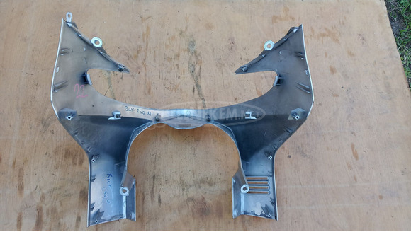 Suzuki Burgman 250 - 400 (merci lámpás) első idom 2 - 6/9