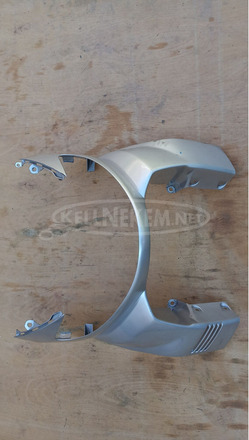 Suzuki Burgman 250 - 400 (merci lámpás) első idom 2 - 9/9