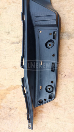 Suzuki Burgman 250 - 400 (merci lámpás) hátsó taposó jobbos