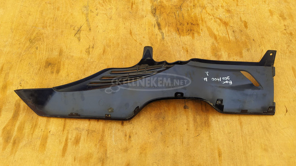 Suzuki Burgman 250 - 400 (merci lámpás) taposó alatti idom jobbos kék - 4/10