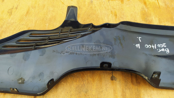 Suzuki Burgman 250 - 400 (merci lámpás) taposó alatti idom jobbos kék - 6/10