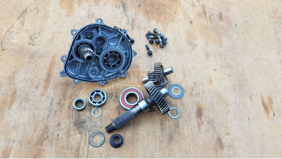 Suzuki Burgman 400 (merci lámpás) végáttétel - 1/10