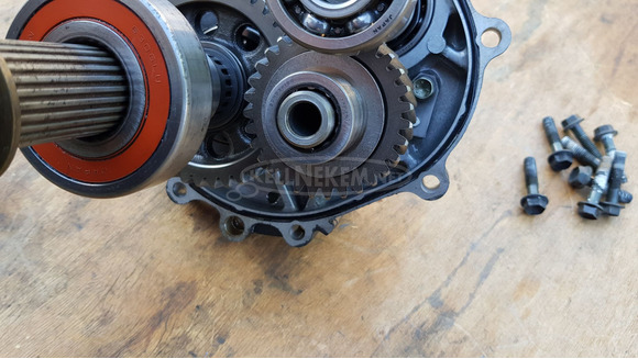 Suzuki Burgman 400 (merci lámpás) végáttétel - 9/10