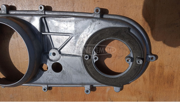 Suzuki Burgman 250 (merci lámpás) kuplung fedél - 2/7