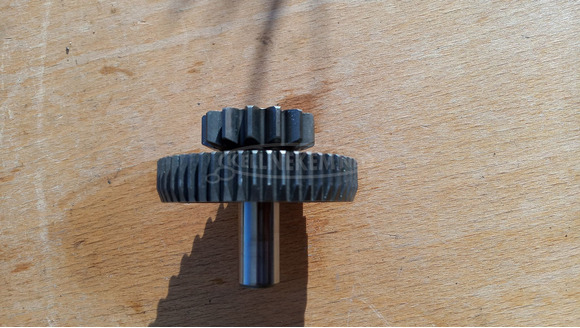 Suzuki Burgman 250 - 400 (merci lámpás) közlőkerék - 4/4