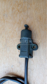 Suzuki Burgman 250 - 400 (merci lámpás) sisaktartó világítás kapcsoló