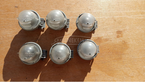 Suzuki Burgman 250 - 400 (merci lámpás) rendszámtábla világítás