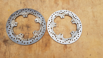 Piaggio x9 500 evo első féktárcsa pár