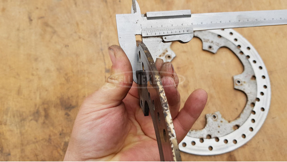 Piaggio x9 500 evo első féktárcsa pár - 7/10