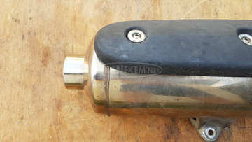 Piaggio x9 500 kipufogó csavaros