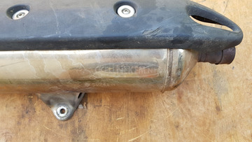 Piaggio x9 500 kipufogó csavaros