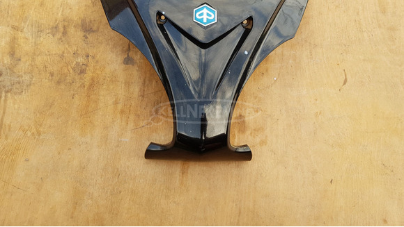 Piaggio x9 500 evo első idombetét fekete