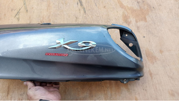 Piaggio x9 500 evo oldalidom balos