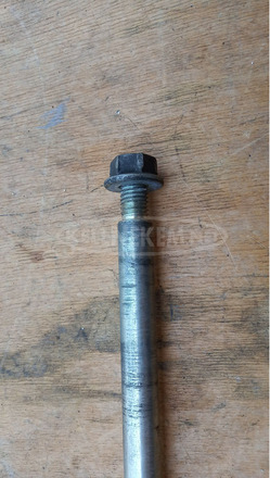 Piaggio x9 125 - 500 első keréktengely