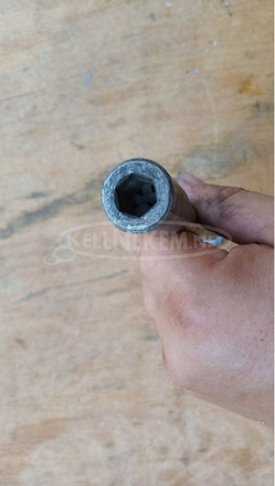 Piaggio x9 125 - 500 első keréktengely