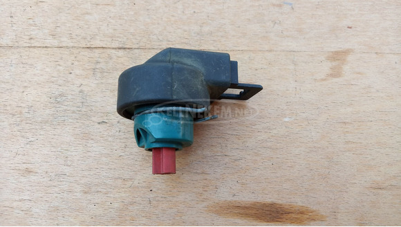 Piaggio X9 125 - 500 gyújtáskapcsoló vég