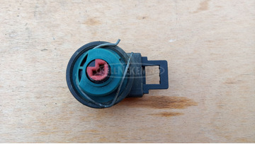 Piaggio X9 125 - 500 gyújtáskapcsoló vég