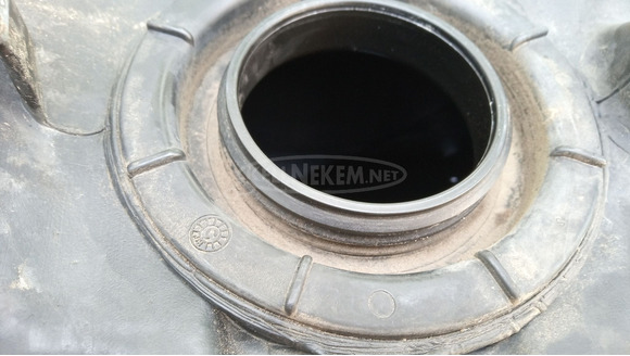 Piaggio x9 500 üzemanyag tank - 2/10