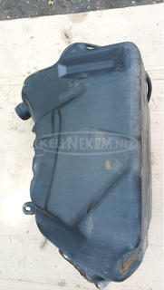 Piaggio x9 500 üzemanyag tank