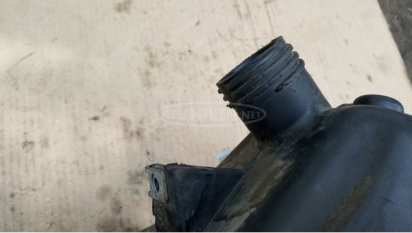 Piaggio x9 500 üzemanyag tank - 4/10