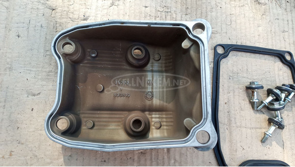 Piaggio x9 500 szelepfedél - 4/7