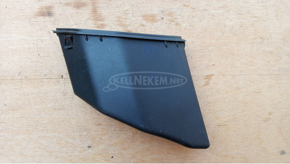 Piaggio X9 125 - 500 térdidom rekesz - 2/6